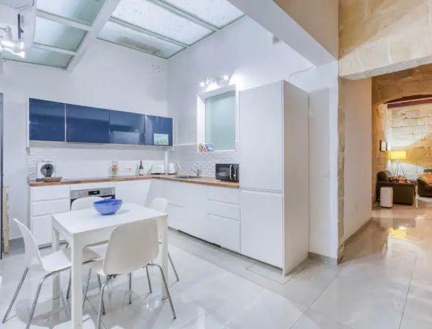 Apartman 5 Minutes Walk To The Capital *